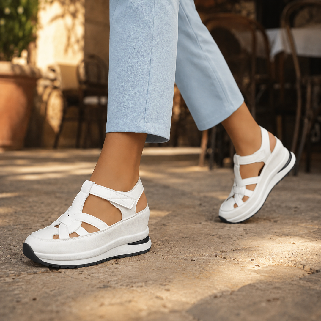 Velora – Cushioned Platform Sandals with Adjustable Strap for All-Day Comfort