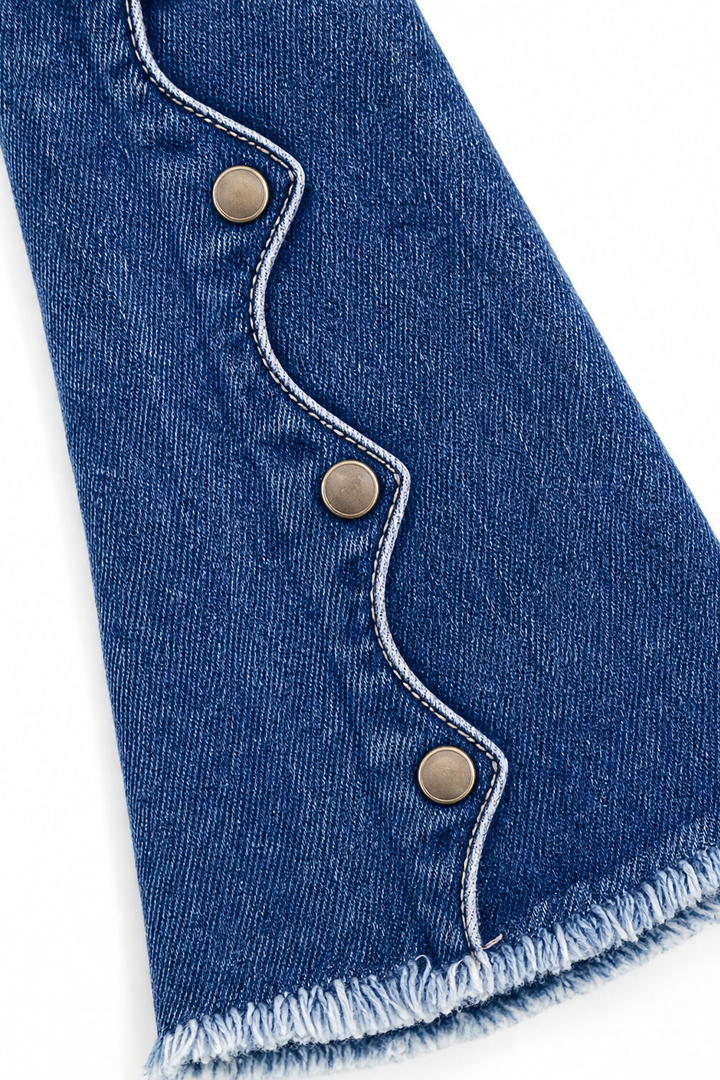 Flarelynn – Scalloped Button Raw-Hem Flare Jeans
