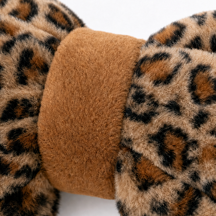 Bowvelle – Leopard Print Bowknot Throw Pillow