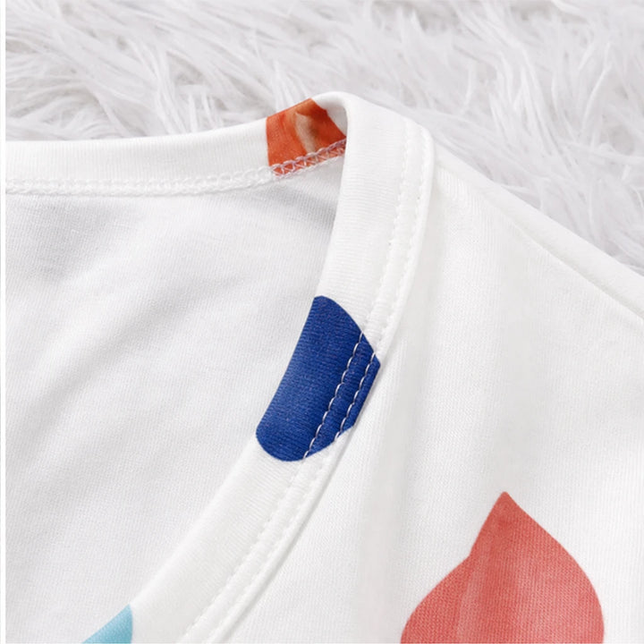 Heartrest – Long-Sleeved Heart-Print Pajama Set
