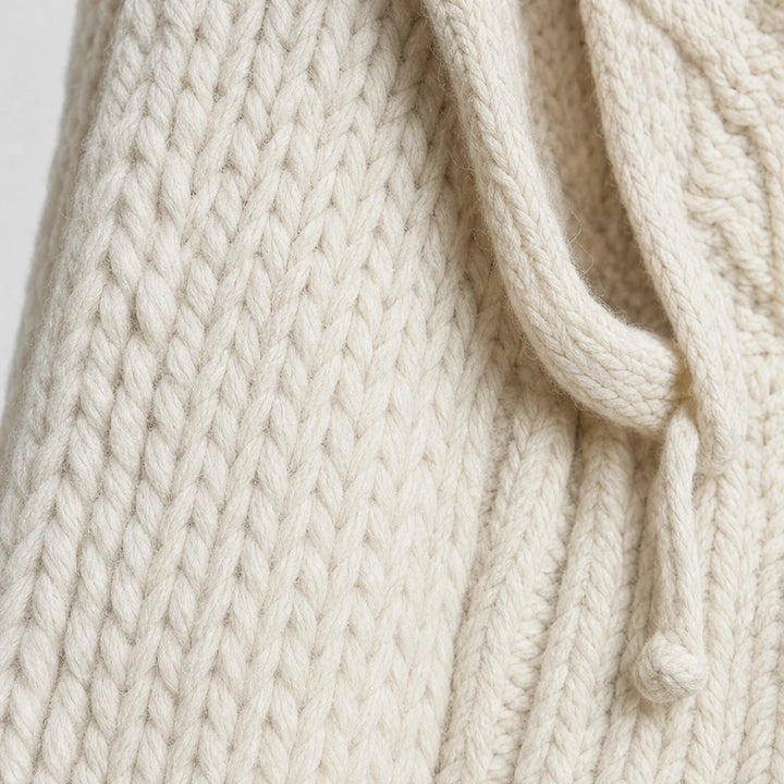 Hoodlune – Chunky Knit Hooded Pullover