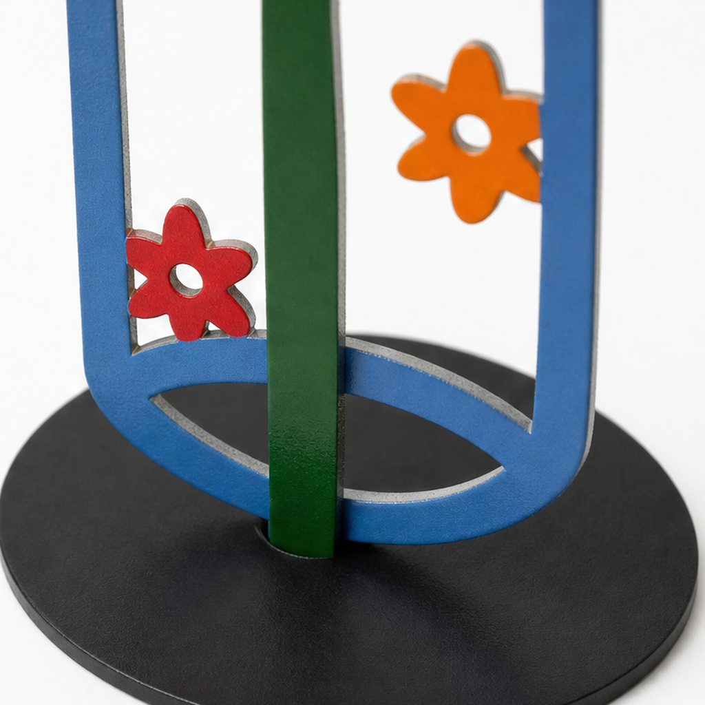 Florenza – Flat Metal Flower Vase Ornament