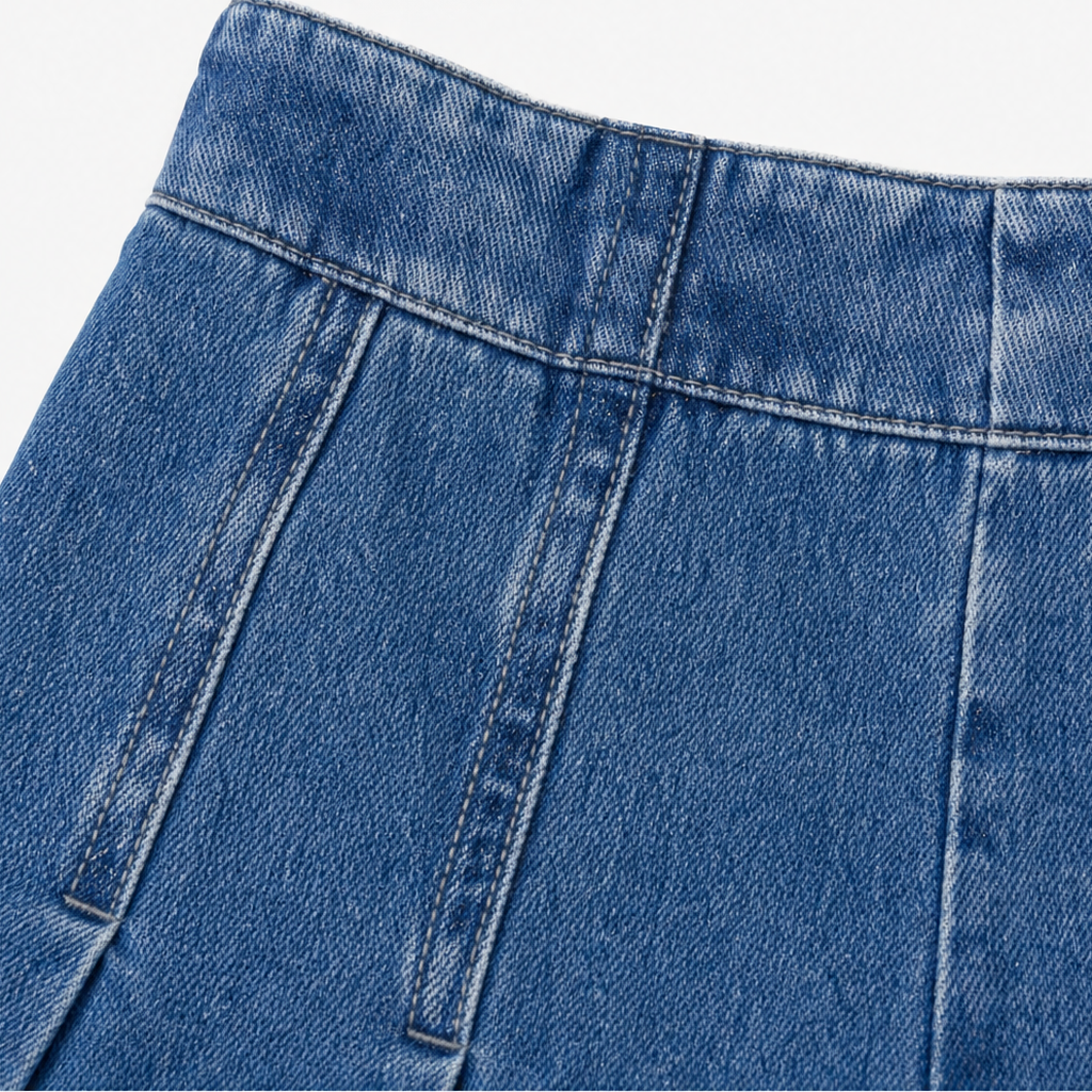 Pleatline – High-Waisted Pleated Wide-Leg Jeans