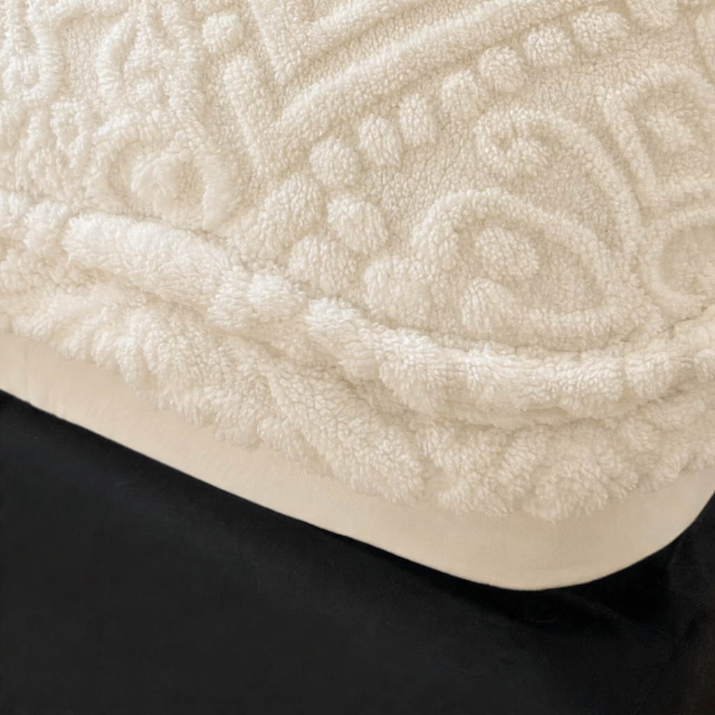 Damask Haven – Raised Damask Plush Fitted Sheet