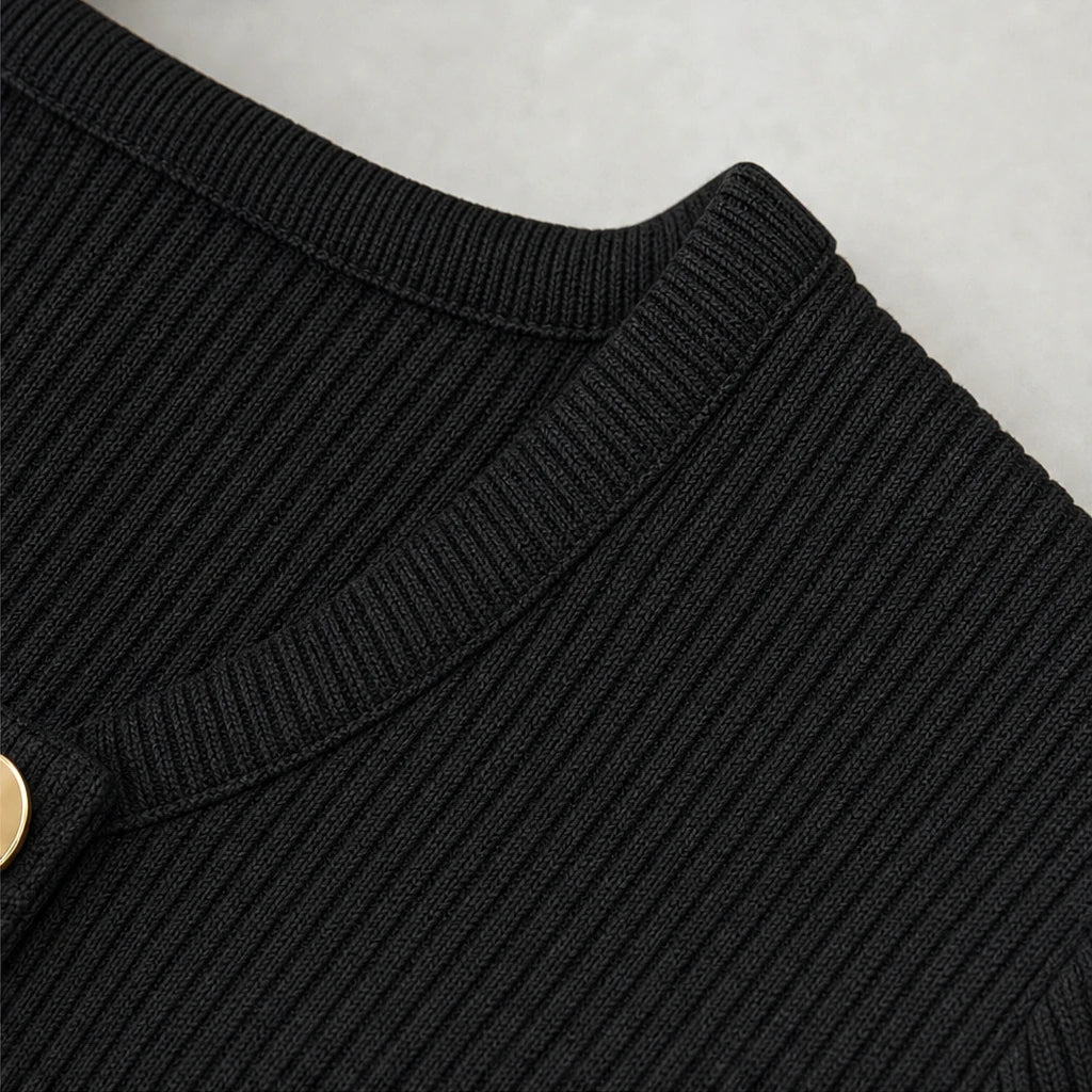 Ribella – Gold-Button Ribbed Henley Top