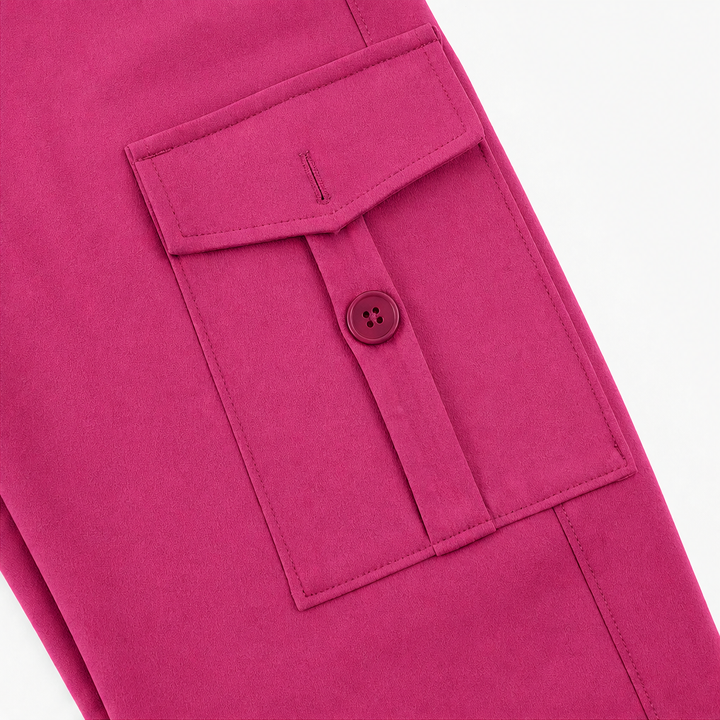 Curvana – High-Waisted Ruched Flare Cargo Leggings