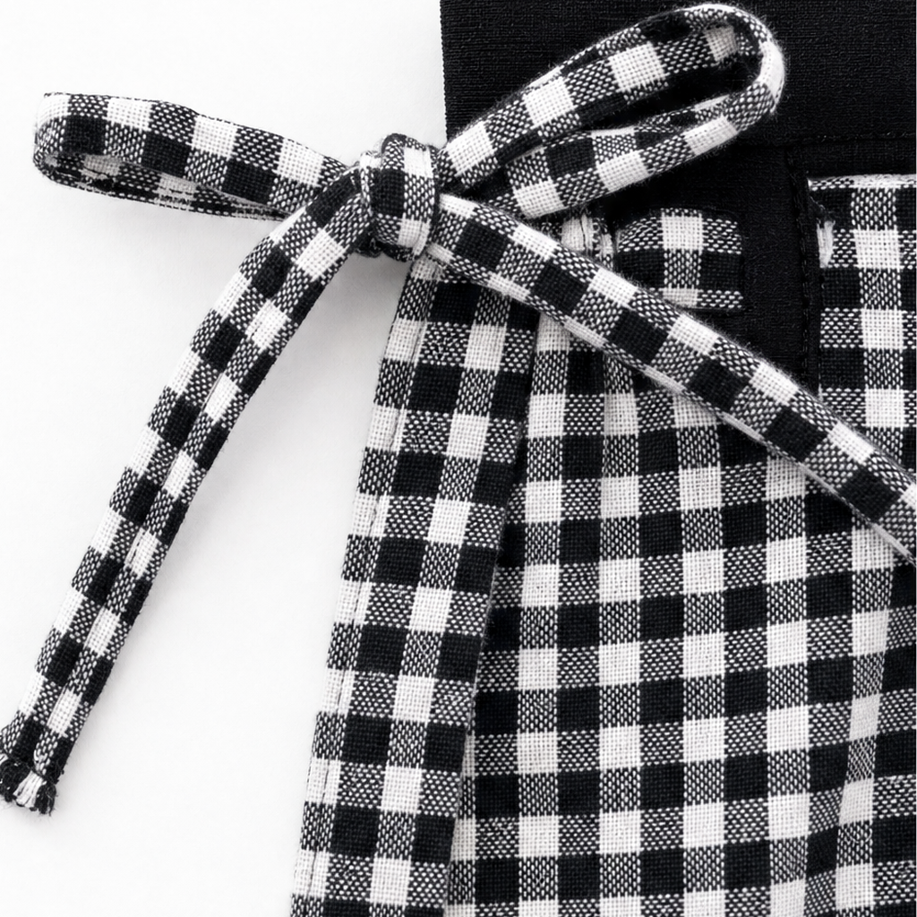 Hearthgrid – Gingham Oven Door Curtain