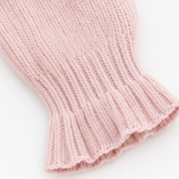 Vellora – Button-Detail V-Neck Knit Sweater