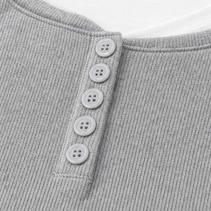 Verlana – Color-Block Statement Collar Knit Top