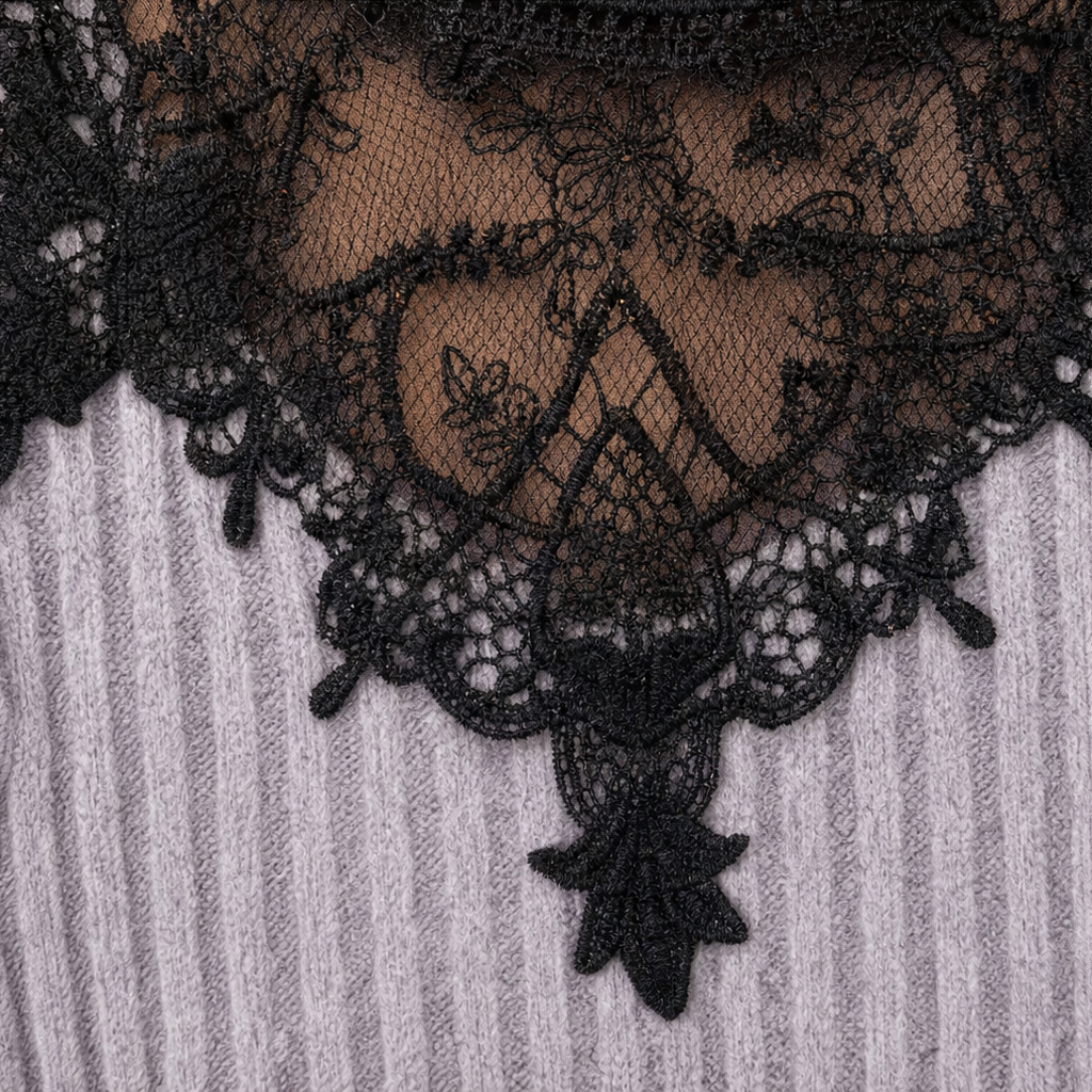 Verlyne – Asymmetric Lace-Trim Color-Block Ribbed Top