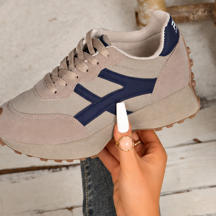Elevora – Anti-Slip Platform Sneakers