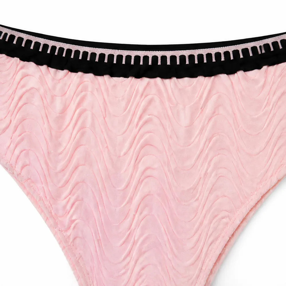 Solara – Wave-Textured High-Waisted Bikini Set with Contrast Trim