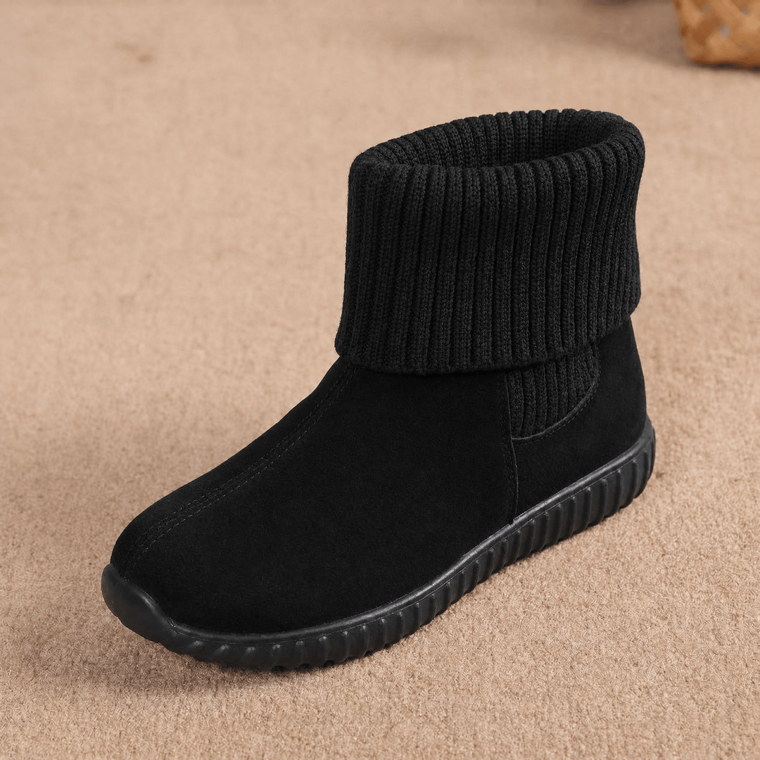 Cozella – Women's Knit Cuff Suede Ankle Booties Black / 4.5