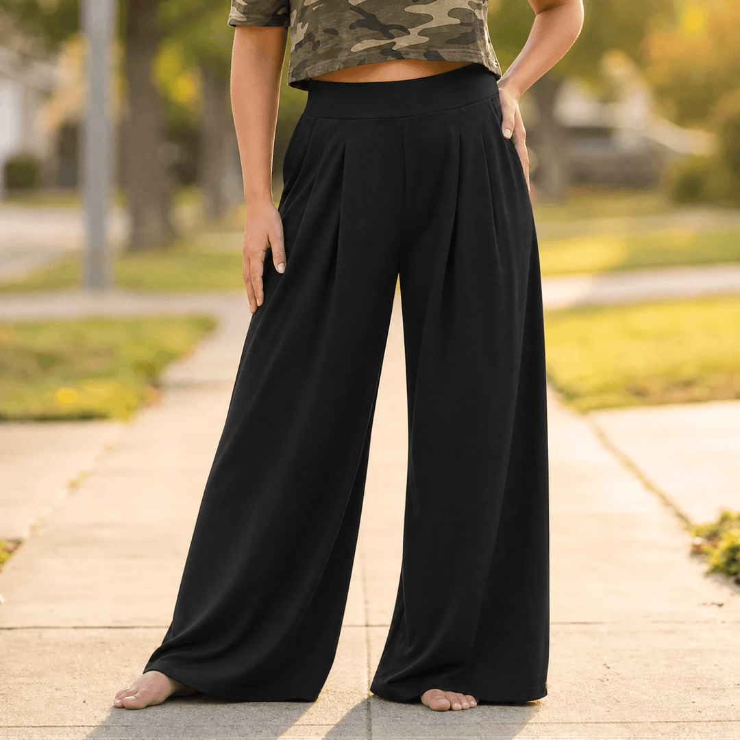Curvella – Women's Flowy Pleated Palazzo Pants Black