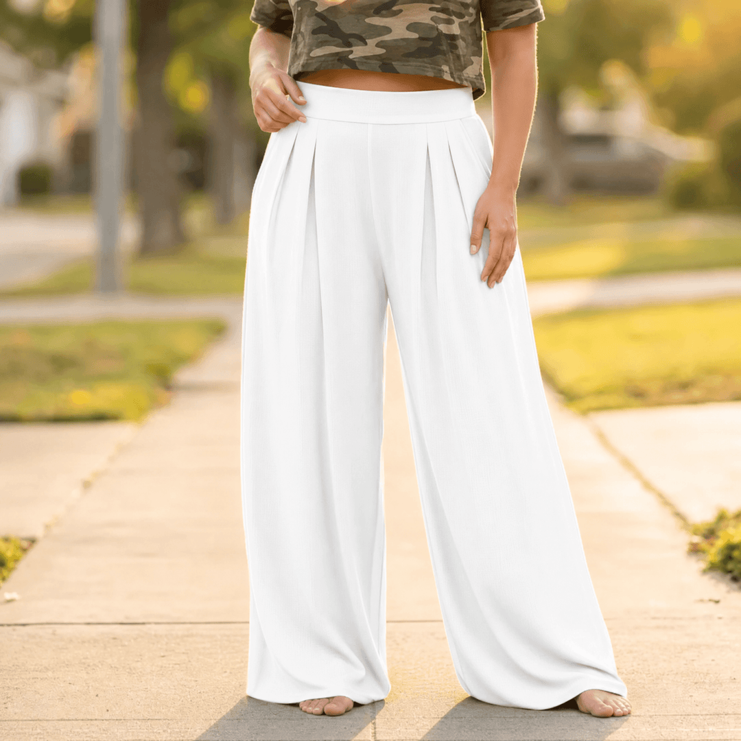 Curvella – Women's Flowy Pleated Palazzo Pants White