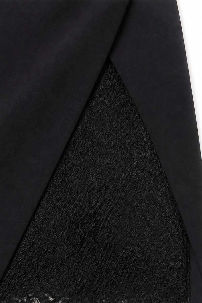 Draperra – Lace-Sleeve Wrap Bodycon Cocktail Dress