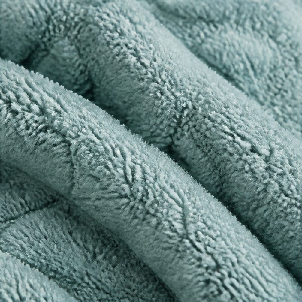 Velunna – Double-Sided Embossed Textured Throw Blanket