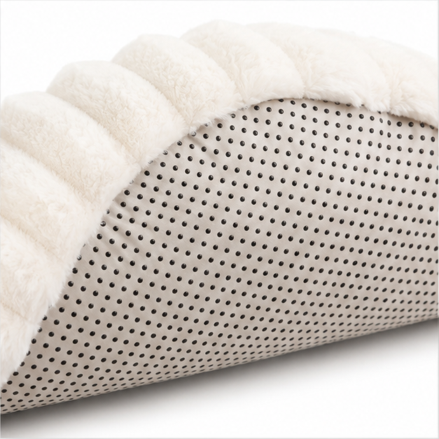 Nestwell – Raised-Edge Round Calming Plush Pet Bed