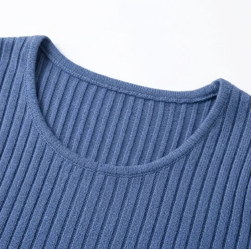 Lumaelle – Ribbed Knit Lantern Sleeve Button-Cuff Pullover