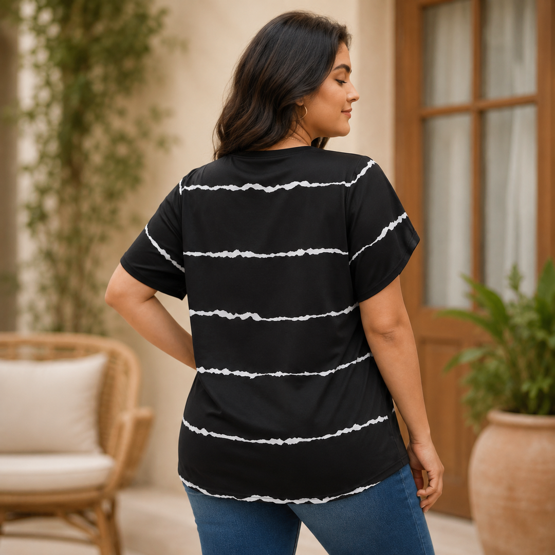 Curvella – Striped V-Neck Stretch Knit Tee