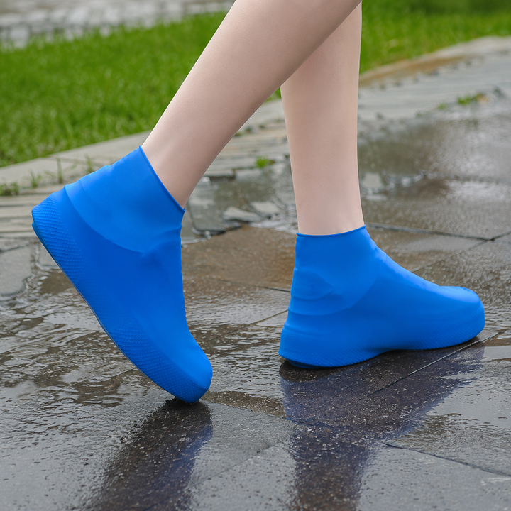 Stridedry – Stretch-Fit Waterproof Shoe Covers