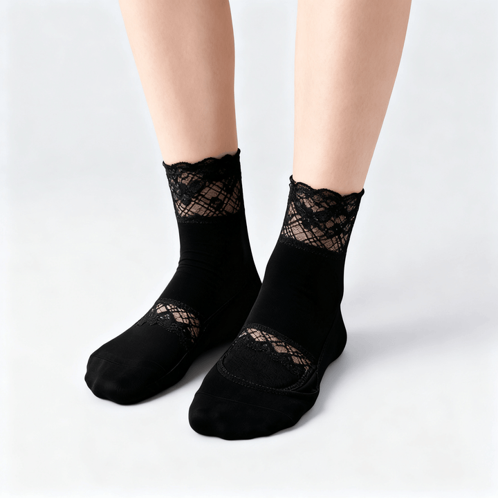 Feeluxe – Cushioned No Show Socks for All Day Comfort Black