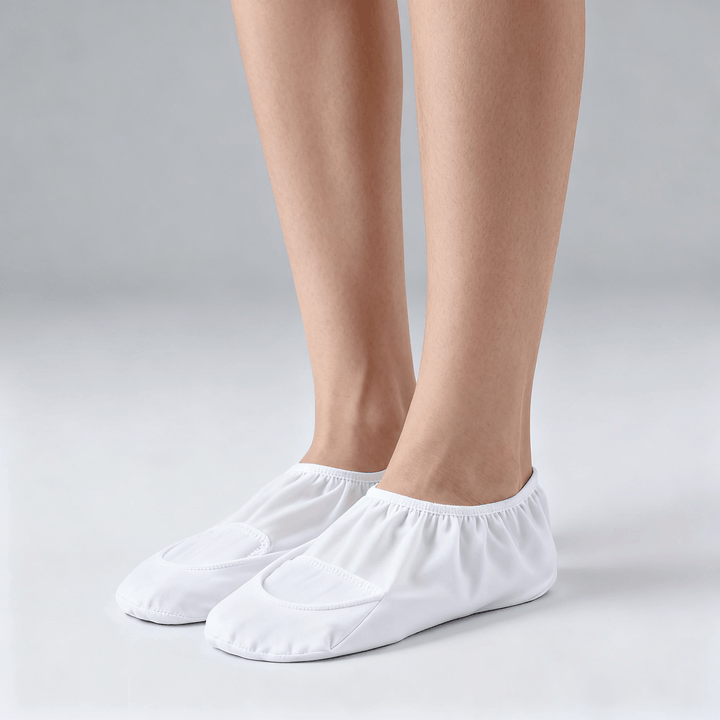 Feeluxe – Cushioned No Show Socks for All Day Comfort White