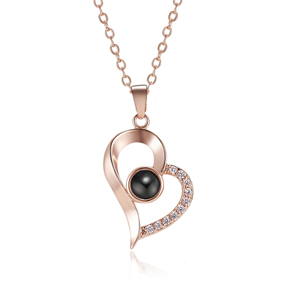 AmoraLens™ – Customizable Photo Necklace (60% Off)