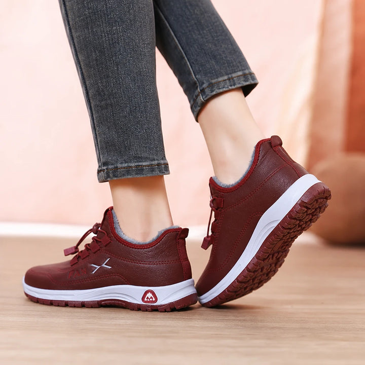 Warmstep – Water-Resistant Lined Walking Shoes