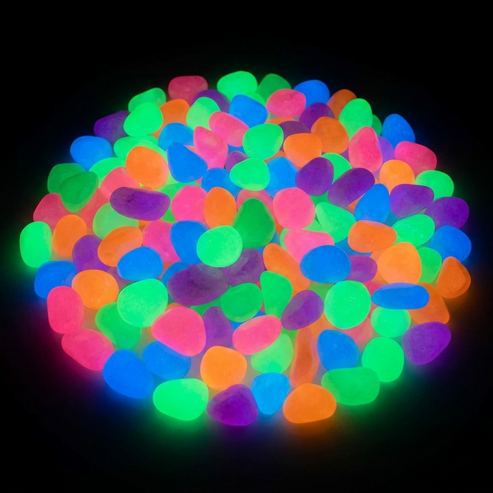 Lumara – Glow in the Dark Garden Stones