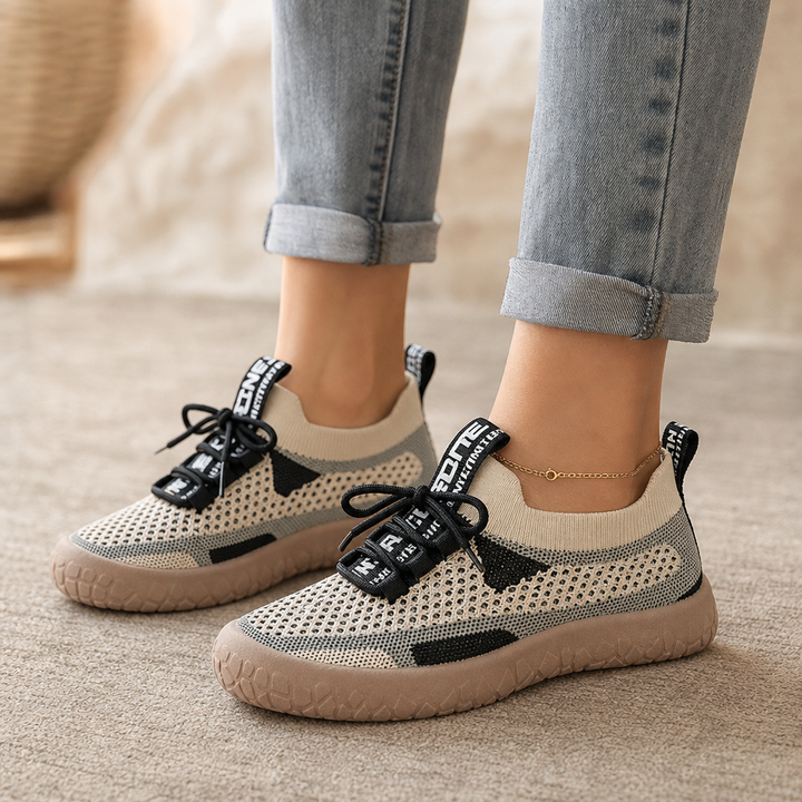 Vivelyn – Knit Upper Cushioned Sole Casual Sneakers