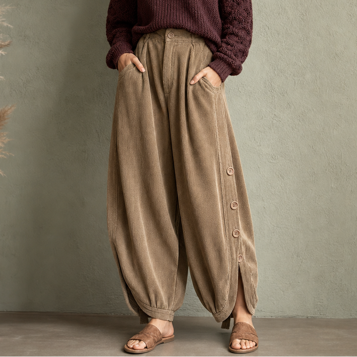 Cozelle – Side-Button Barrel Leg Corduroy Pants