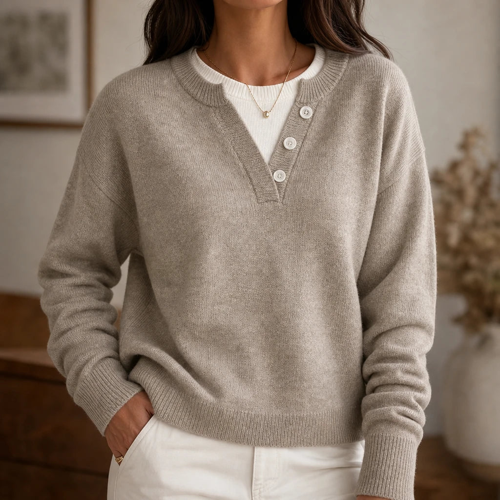 Layerelle – Contrast Mock-Neck Notched V-Neck Sweater