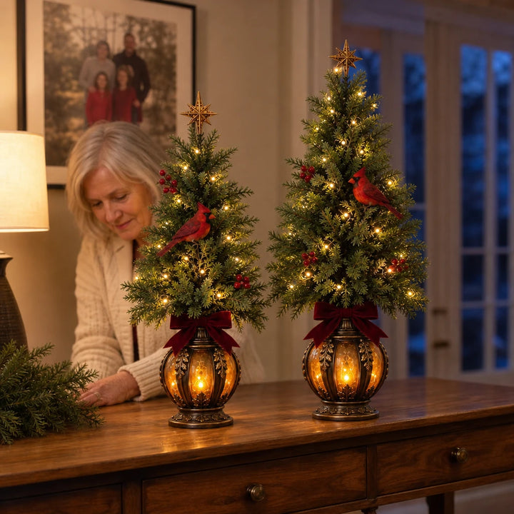Cardinal Glow – Pre-Lit Cardinal Lantern Trees