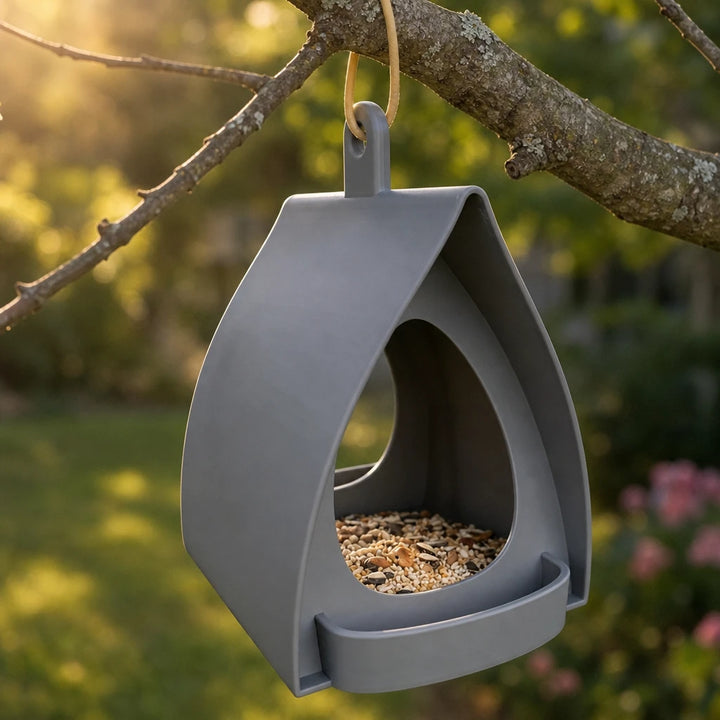 Birdhaven – Roofed Hanging Bird Feeder