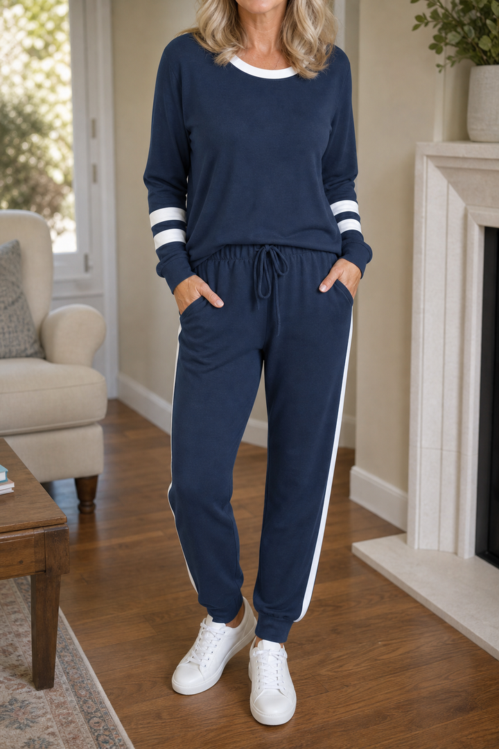 Cozelle – Striped Trim Crewneck Two-Piece Lounge Set