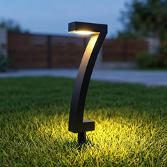 Glowfern – Sculptural Solar Pathway Lights (Set of 4)