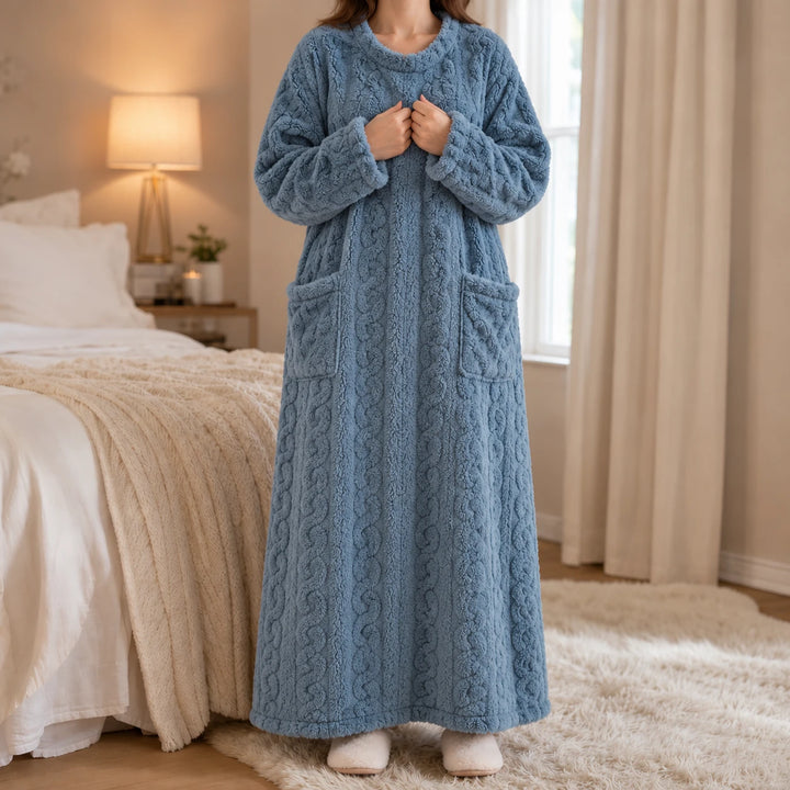 Coralhaven – Long Coral-Velvet-Look House Dress