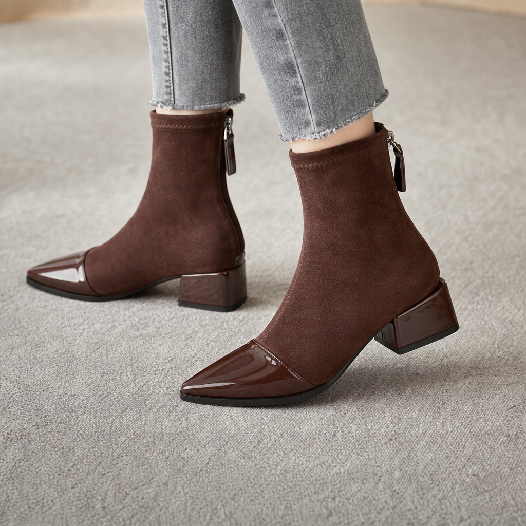Solvera – Pointed-Toe Chunky Heel Ankle Boots