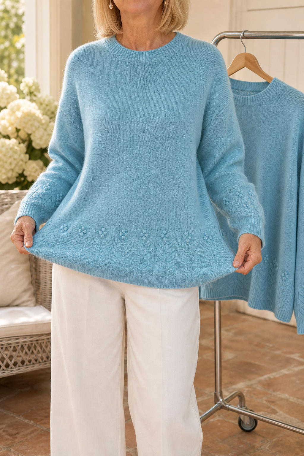 Cablesse – Braided Cable Knit Crew Neck Sweater