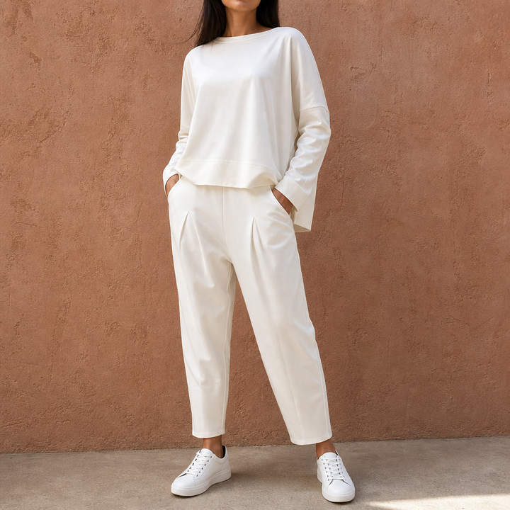 Wearbella – Pleated Wide-Leg Loungewear Set