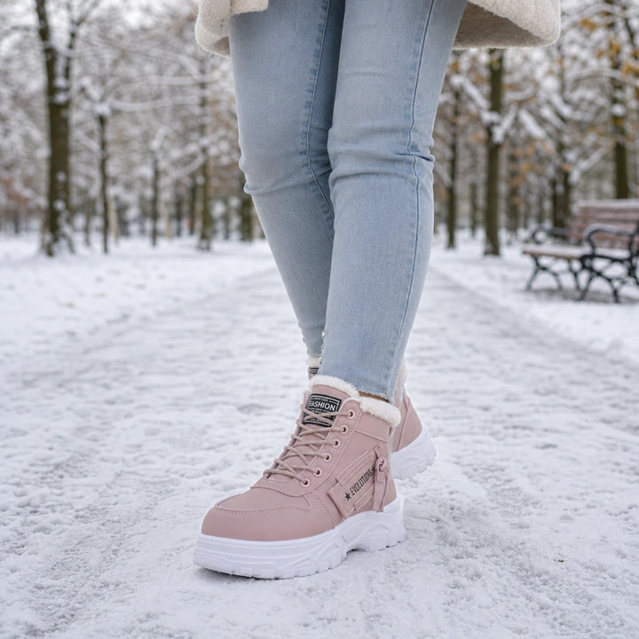 Veluna – Plush-Lined Winter Ankle Boots