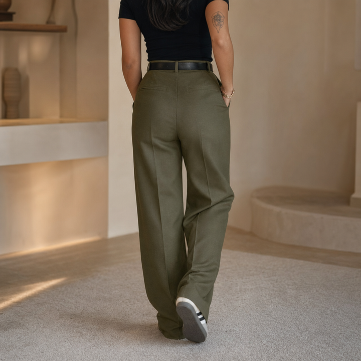 Wearbella – High-Waisted Wide-Leg Trousers