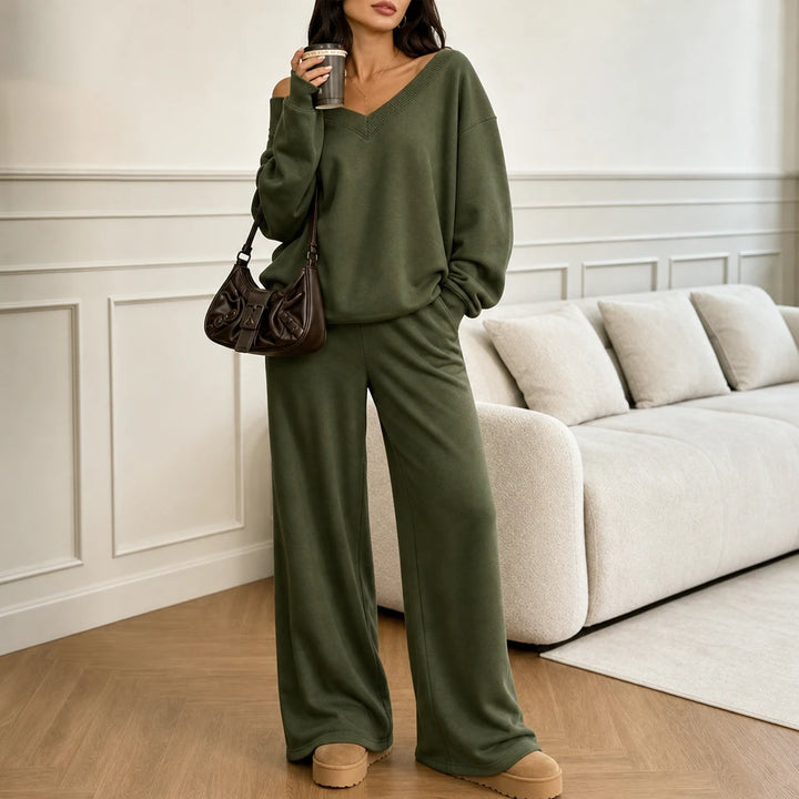 Vivelyn – V-Neck Knit Sweatshirt And Pants Set