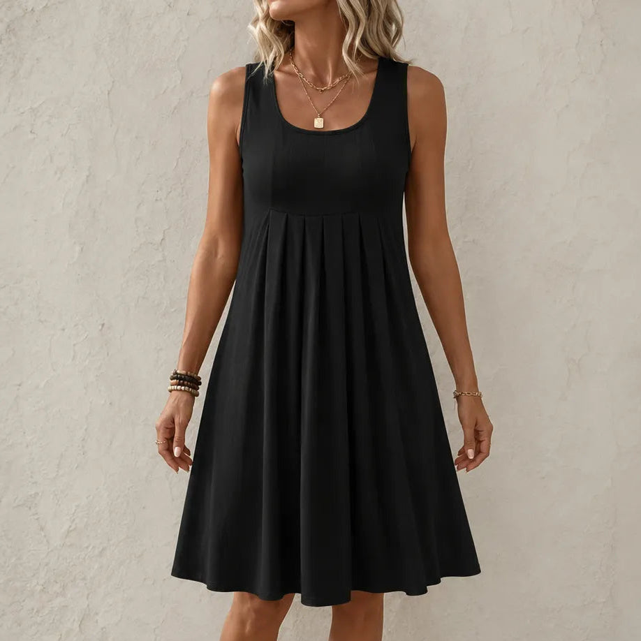 Solelia – Pleated Empire-Waist Sleeveless Summer Dress