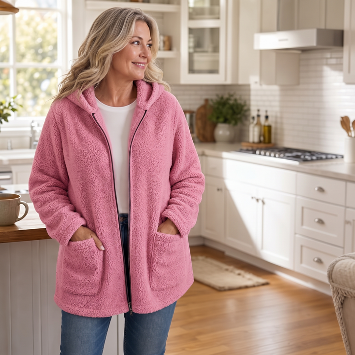 Cozelle – Plush Hooded Oversized Zip-Up Jacket