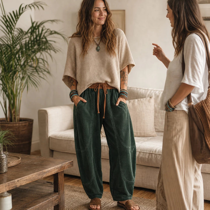 Cordelia – Ribbed Corduroy-Look Lantern Pants