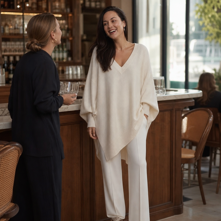Autumna – Oversized V-Neck Puff Sleeve Sweater
