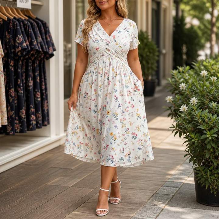 Curvella – The Wrap Dress That Finally Sits Right On A Curve