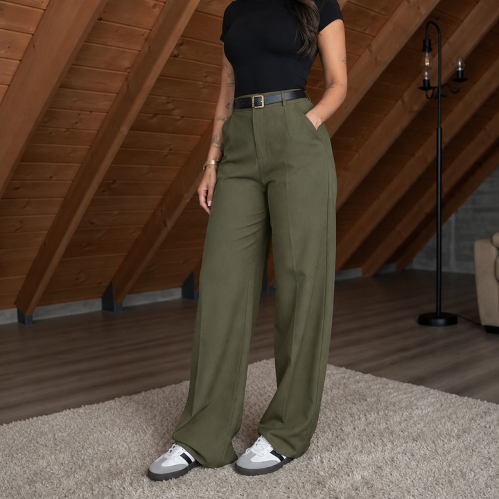 Wearbella – High-Waisted Wide-Leg Trousers